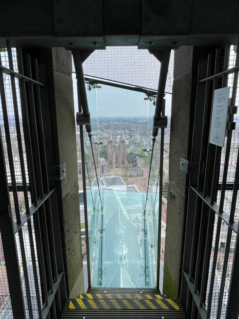 Eusebiuskerk glazen balkon