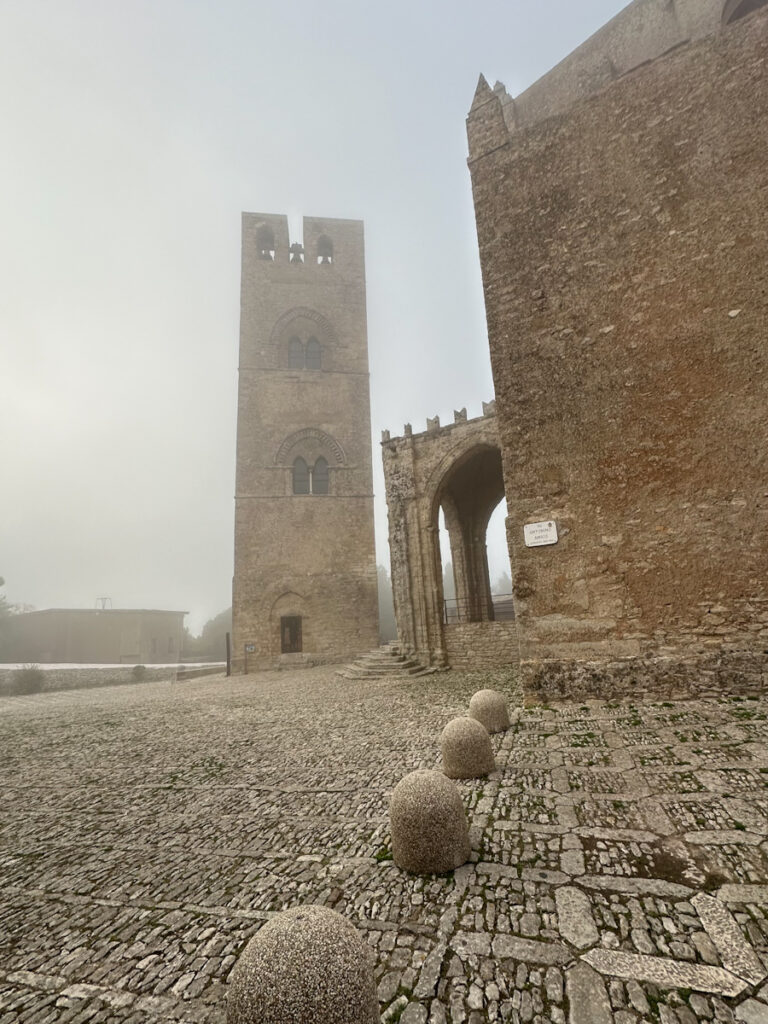 torre di re federico Erice
